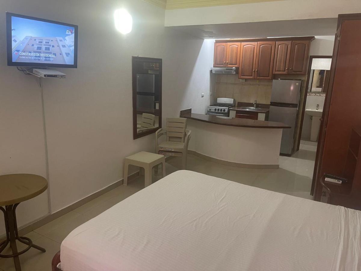 Aparta Hotel Caribe Paraiso Хуан-Долио Экстерьер фото